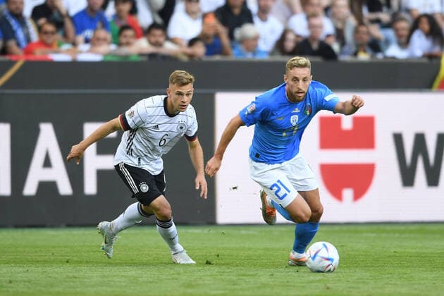 Davide Frattesi (Italy)Joshua Kimmich (Germany) during the Uefa Uefa Nations League 2022_2023 match between Germany 5-2 Italy at Borussia-Park Stadium on June 14, 2022 in Monchengladbach, Germany. Noxthirdxpartyxsales  (191163773)