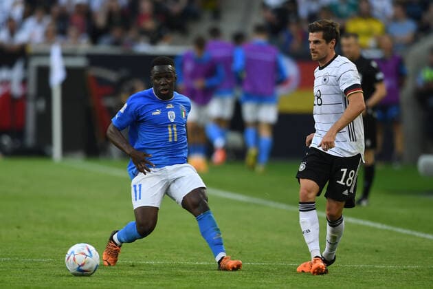 Wilfred Gnonto (Italy)Jonas Hofmann (Germany) during the Uefa Uefa Nations League 2022_2023 match between Germany 5-2 Italy at Borussia-Park Stadium on June 14, 2022 in Monchengladbach, Germany. Noxthirdxpartyxsales  (191163799)