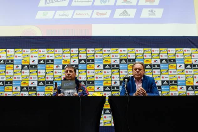 Colombia Soccer Team Unveils Nestor Lorenzo As New Coach Colombia s federation of football soccer team unveils its new coach in replacement of Reinaldo Rueda in a press conference, PK, Pressekonferenz with new coach Nestor Lorenzo presented by Colombia s soccer team president Ramon Jesurun in Bogota, Colombia June 14, 2022. Bogota Cundinamarca Colombia  Copyright: xSebastianxBarrosx originalFilename:barrossalamanca-colombia220614_np8xH.jpg