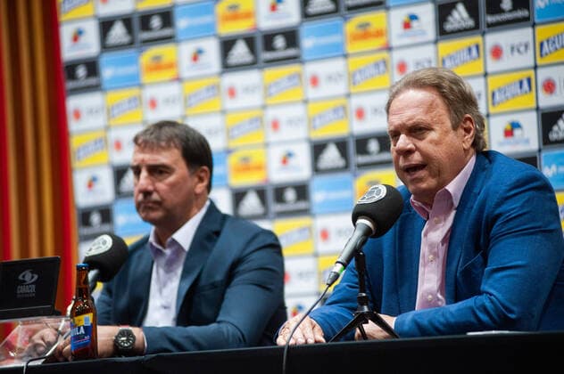 June 14, 2022, Bogota, Cundinamarca, Colombia: Colombia s federation of football soccer team unveils its new coach in replacement of Reinaldo Rueda in a press conference, PK, Pressekonferenz with new coach Nestor Lorenzo (Left) presented by Colombia s soccer team president Ramon Jesurun (Right) in Bogota, Colombia June 14, 2022. : Long Visual Press Bogota Colombia - ZUMAvp1_ 0161000750st Copyright: xChepaxBeltranx