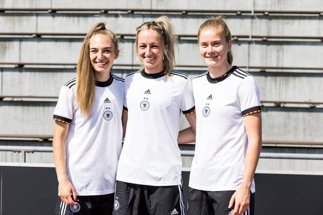 Womens National Team Media Day 16 06 2022 Sophia Kleinherne, Kathrin Hendrich, Sjoeke Nuesken Womens National Team Media Day, Herzogenaurach, Adi Dassler Stadium Copyright: xBEAUTIFULxSPORTS Wunderlx
