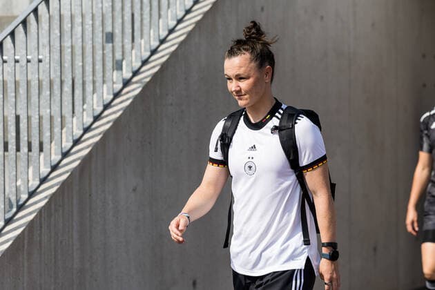 Womens National Team Media Day 16 06 2022 Marina Hegering arrives at Media Day Womens National Team Media Day, Herzogenaurach, Adi Dassler Stadium Copyright: xBEAUTIFULxSPORTS Wunderlx