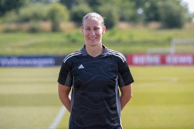 16 06 2022, Mediaday at DFB Team der Frauen, Germany, Herzogenaurach, Adi Dassler Sportplatz, Im Bild Torhueterin Ann Katrin Berger DFL REGULATIONS PROHIBIT ANY USE OF PHOTOGRAPHS AS IMAGE SEQUENCES AND OR QUASI VIDEO Copyright: HMBxMedia xJulienxBecker
