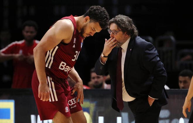 Gavin Schilling, coach Andrea Trinchieri talking sports basketball BBL Bundesliga play off final 3 game men season 2021 2022 17 06 2022 ALBA Berlin vs FC Bayern Munich