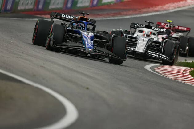 23 ALBON Alexander (tha), Williams Racing FW44, 10 GASLY Pierre (fra), Scuderia AlphaTauri AT03, action during the Formula 1 AWS Grand Prix du Canada 2022, 9th round of the 2022 FIA Formula One World Championship, WM, Weltmeisterschaft on the Circuit Gilles Villeneuve, from June 17 to 19, 2022 in Montreal, Canada - F1 - CANADIAN GRAND PRIX 2022 DPPI Panoramic 20220617_GOOD0525