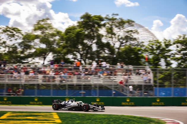 22 TSUNODA Yuki (jap), Scuderia AlphaTauri AT03, action during the Formula 1 AWS Grand Prix du Canada 2022, 9th round of the 2022 FIA Formula One World Championship, WM, Weltmeisterschaft on the Circuit Gilles Villeneuve, from June 17 to 19, 2022 in Montreal, Canada - F1 - CANADIAN GRAND PRIX 2022 DPPI Panoramic  00122022_AV6_5951