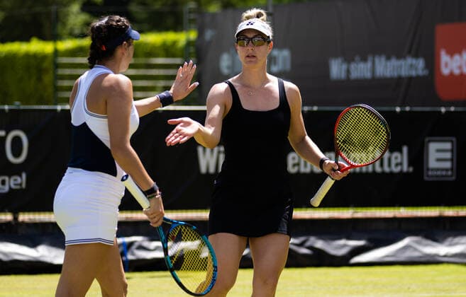 June 17, 2022, BERLIN, GERMANY: Gabriela Dabrowski of Canada & Giuliana Olmos of Mexico in action during the doubles semi-final of the 2022 bett1Open WTA, Tennis Damen 500 tennis tournament BERLIN GERMANY - ZUMAa181 20220617_zaa_a181_188 Copyright: xRobxPrangex