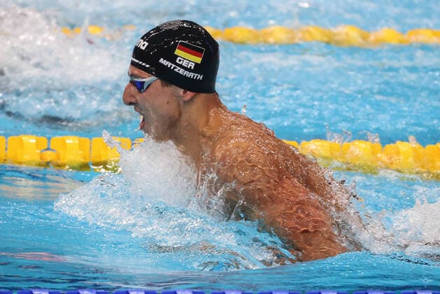 Sport Themen der Woche KW24 SWIMMING - FINA WC 2022 BUDAPEST,HUNGARY,18.JUN.22 - SWIMMING - FINA World Championships, 100m Breaststroke, men. Image shows Lucas Joachim Matzerath (GER).  GEPAxpictures xCsabaxDoemoetoer
