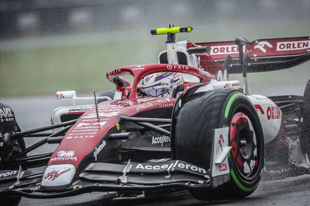 24 ZHOU Guanyu (chi), Alfa Romeo F1 Team ORLEN C42, action during the Formula 1 AWS Grand Prix du Canada 2022, 9th round of the 2022 FIA Formula One World Championship, WM, Weltmeisterschaft on the Circuit Gilles Villeneuve, from June 17 to 19, 2022 in Montreal, Canada - F1 - CANADIAN GRAND PRIX 2022 DPPI Panoramic  GOOD2618