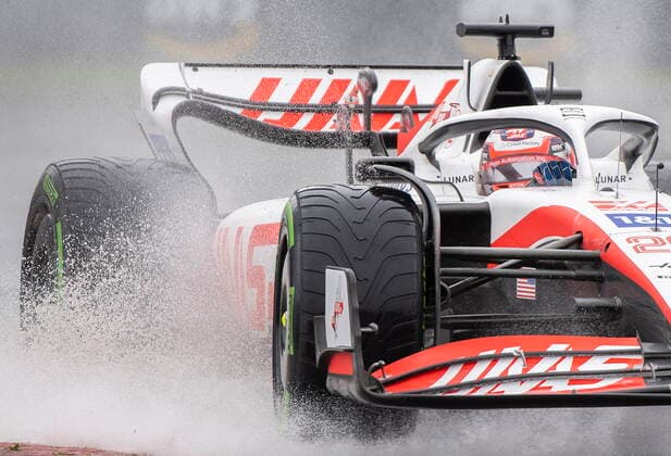 June 18, 2022, Montreal, PQ, Canada: Haas driver Kevin Magnussen of Denmark takes a turn at the Senna corner during qualifying at the Formula One Canadian Grand Prix in Montreal, Saturday, June 18, 2022. Kevin Magnussen,  - ZUMAc35_ 20220618_zaf_c35_050 Copyright: xGrahamxHughesx