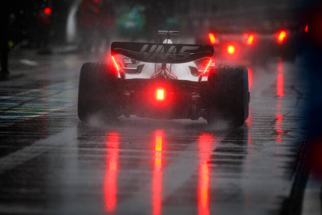 20 MAGNUSSEN Kevin (den), Haas F1 Team VF-22 Ferrari, action during the Formula 1 AWS Grand Prix du Canada 2022, 9th round of the 2022 FIA Formula One World Championship, WM, Weltmeisterschaft on the Circuit Gilles Villeneuve, from June 17 to 19, 2022 in Montreal, Canada - F1 - CANADIAN GRAND PRIX 2022 DPPI Panoramic  20220618_GOOD2872