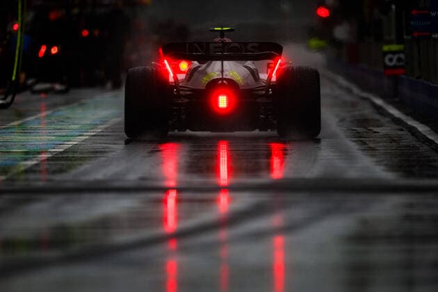 44 HAMILTON Lewis (gbr), Mercedes AMG F1 Team W13, action during the Formula 1 AWS Grand Prix du Canada 2022, 9th round of the 2022 FIA Formula One World Championship, WM, Weltmeisterschaft on the Circuit Gilles Villeneuve, from June 17 to 19, 2022 in Montreal, Canada - F1 - CANADIAN GRAND PRIX 2022 DPPI Panoramic  20220618_GOOD3419