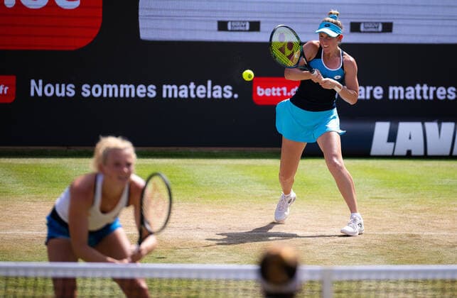 June 18, 2022, BERLIN, GERMANY: Storm Sanders of Australia & Katerina Siniakova of the Czech Republic in action during the doubles semi-final of the 2022 bett1Open WTA, Tennis Damen 500 tennis tournament BERLIN GERMANY - ZUMAa181 20220618_zaa_a181_037 Copyright: xRobxPrangex