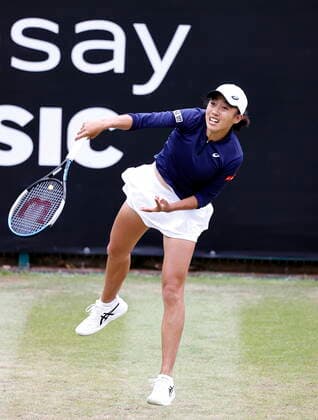 Tennis - 2022 WTA, Tennis Damen Rothesay Birmingham Classic Championships - Edgbaston Priory Club - Sunday 19th June 2022 Number eight seed Shuai Zhang (CHN) during her semi final win in three sets against number six seed Sorana Cirstea (ROU), at 2022 Rothesay Birmingham Classic Championships. 