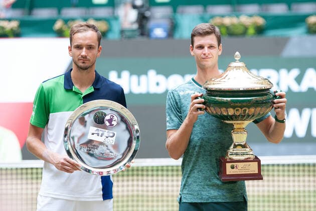 Tennis, ATP Tournament in Halle, Final, Hurkacz defeats Medvedev