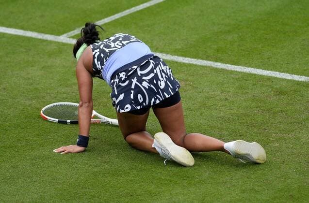 Mandatory Credit: Photo by Dave Shopland Shutterstock (12991864bd) Great Britain s Heather Watson during her Final Qualifying Round defeat in straight sets Rothesay International Eastbourne, Tennis, Devonshire Park, Eastbourne, UK - 19 Jun 2022 Rothesay International Eastbourne, Tennis, Devonshire Park, Eastbourne, UK - 19 Jun 2022  Copyright: xDavexShopland Shutterstockx 12991864bd