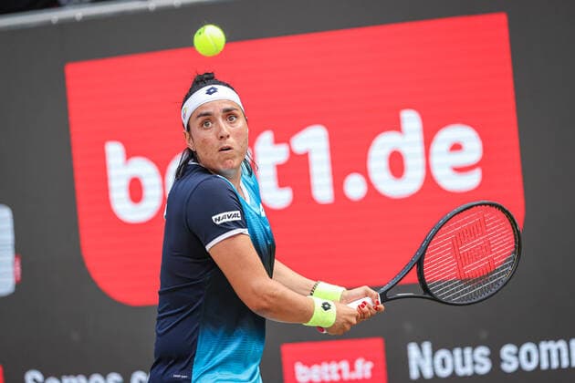 Ons JABEUR TUN, bett1open WTA 500, Berlin, LTTC Rot Weiß , 19 06 2022, Copyright: xClaudioxGärtnerx