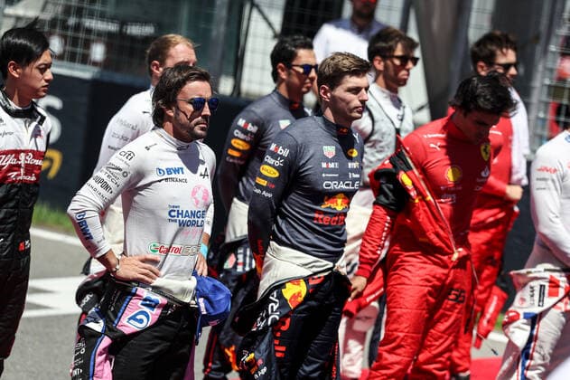 ALONSO Fernando (spa), Alpine F1 Team A522, portrait VERSTAPPEN Max (ned), Red Bull Racing RB18, portrait SAINZ Carlos (spa), Scuderia Ferrari F1-75, portrait during the Formula 1 AWS Grand Prix du Canada 2022, 9th round of the 2022 FIA Formula One World Championship, WM, Weltmeisterschaft on the Circuit Gilles Villeneuve, from June 17 to 19, 2022 in Montreal, Canada - F1 - CANADIAN GRAND PRIX 2022 - RACE DPPI Panoramic  G00D4088