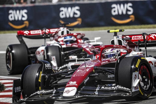 24 ZHOU Guanyu (chi), Alfa Romeo F1 Team ORLEN C42, action during the Formula 1 AWS Grand Prix du Canada 2022, 9th round of the 2022 FIA Formula One World Championship, WM, Weltmeisterschaft on the Circuit Gilles Villeneuve, from June 17 to 19, 2022 in Montreal, Canada - F1 - CANADIAN GRAND PRIX 2022 - RACE DPPI Panoramic  _V2_5904
