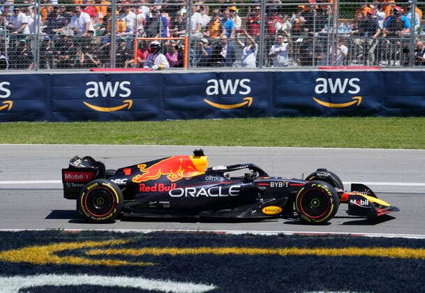 June 19, 2022, Montreal, PQ, Canada: Red Bull Racing Max Verstappen, of the Netherlands, drives through the Senna corner during the Canadian Grand Prix Sunday, June 19, 2022 in Montreal. Max Verstappen,  - ZUMAc35_ 20220619_zaf_c35_028 Copyright: xRyanxRemiorzx