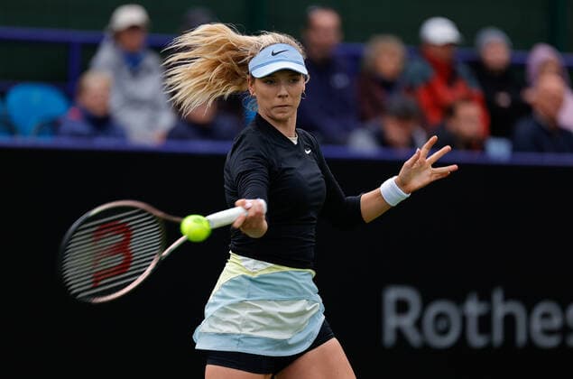 19th June 2022, Devonshire Park, Eastbourne, England; Rothesy International WTA, Tennis Damen 500 series Lawn Tennis Tournament; Katie Boulter (GBR) plays a forehand against Tereza Martincova (CZE)  ActionPlus12401612 HongboxChen