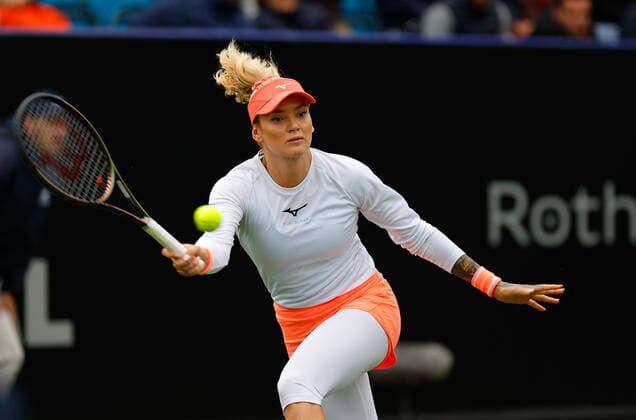 19th June 2022, Devonshire Park, Eastbourne, England; Rothesy International WTA, Tennis Damen 500 series Lawn Tennis Tournament; Tereza Martincova (CZE) plays forehand against Katie Boulter (GBR)  ActionPlus12401613 HongboxChen