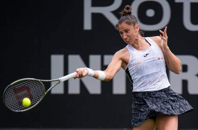 EASTBOURNE, ENGLAND - JUNE 19: Sara Sorrbies Tormo of Spain plays against Panna Udvardy during the Women s Singles at Devonshire Park on June 19, 2022 in Eastbourne, E Rothesay International Eastbourne - Day Two Copyright: xSebastianxFrejx