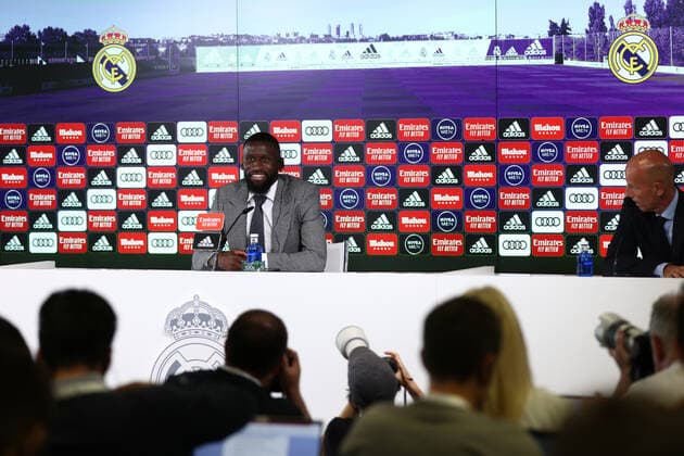 June 20, 2022, VALDEBEBAS, MADRID, SPAIN: Antonio Rudiger attends during his first press conference, PK, Pressekonferenz as player of Real Madrid at Ciudad Deportiva Real Madrid on June 20, 2022, in Valdebebas, Madrid Spain. VALDEBEBAS SPAIN - ZUMAa181 20220620_zaa_a181_009 Copyright: xOscarxJ.xBarrosox
