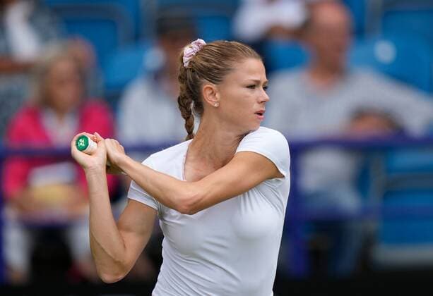 Mandatory Credit: Photo by Dave Shopland Shutterstock (12992813bs) Italy s Camila Giorgi during her round 1 win Rothesay International Eastbourne, Tennis, Devonshire Park, Eastbourne, UK - 21 Jun 2022 Rothesay International Eastbourne, Tennis, Devonshire Park, Eastbourne, UK - 21 Jun 2022  Copyright: xDavexShopland Shutterstockx 12992813bs