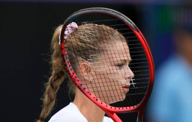 Mandatory Credit: Photo by Dave Shopland Shutterstock (12992813bv) Italy s Camila Giorgi during her round 1 win Rothesay International Eastbourne, Tennis, Devonshire Park, Eastbourne, UK - 21 Jun 2022 Rothesay International Eastbourne, Tennis, Devonshire Park, Eastbourne, UK - 21 Jun 2022  Copyright: xDavexShopland Shutterstockx 12992813bv