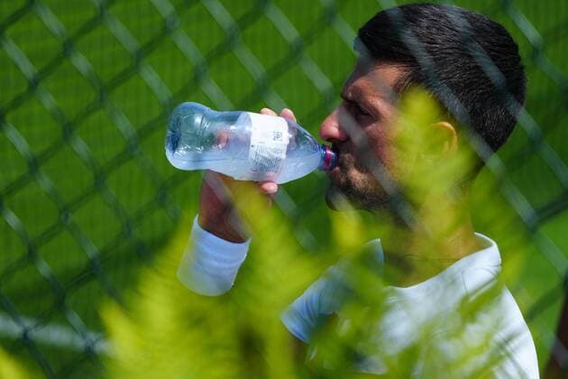 Mandatory Credit: Photo by Javier Garcia Shutterstock (12994278ee) Novak Djokovic Wimbledon Tennis Championship Practice and Previews, The All England Lawn Tennis and Croquet Club, London, UK - 21 Jun 2022 Wimbledon Tennis Championship Practice and Previews, The All England Lawn Tennis and Croquet Club, London, UK - 21 Jun 2022  Copyright: xJavierxGarcia Shutterstockx 12994278ee