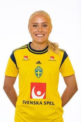 220621 Alva Selerud poses for a portrait during a photo shoot with the Swedish U23 womens national football team on June 21, 2022 in Helsingborg,  Copyright: MATHILDAxAHLBERG BB220621BB128