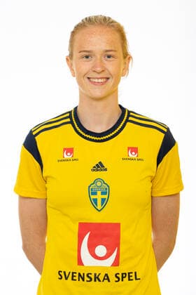 220621 Emma Östlund poses for a portrait during a photo shoot with the Swedish U23 womens national football team on 21 June 2022 in Helsingborg,  Copyright: MATHILDAxAHLBERG BB220621BB135