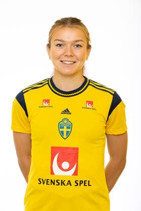 220621 Beata Olsson poses for a portrait during a photo shoot with the Swedish U23 womens national football team on June 21, 2022 in Helsingborg,  Copyright: MATHILDAxAHLBERG BB220621BB136