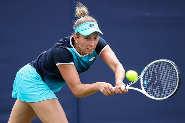 TENNIS - WTA, Tennis Damen Rothesay International Eastbourne 2022 EASTBOURNE,ENGLAND,21.JUN.22 - TENNIS - WTA Tour, Rothesay International Eastbourne. Image shows Elise Mertens (BEL).  GEPAxpictures xAlanxGrieves