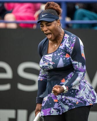 EASTBOURNE, ENGLAND - JUNE 21: Serena Williams of United States celebrates winning a point during their Women s Doubles Round of 16 match together with with Ons Jabeur of Tunisia against Marie Bouzkova and Sara Sorribes Tormeo during Day Four of Rothesay International Eastbourne match on Day 4 of the Devonshire Park on June 21, 2022 in Eastbourne, E Rothesay International Eastbourne - Day Four Copyright: xSebastianxFrej MBxMediax