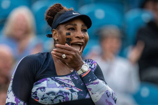 EASTBOURNE, ENGLAND - JUNE 21: Serena Williams of United States plays during their Women s Doubles Round of 16 match together with with Ons Jabeur of Tunisia against Marie Bouzkova and Sara Sorribes Tormeo during Day Four of Rothesay International Eastbourne match on Day 4 of the Devonshire Park on June 21, 2022 in Eastbourne, E Rothesay International Eastbourne - Day Four Copyright: xSebastianxFrejx
