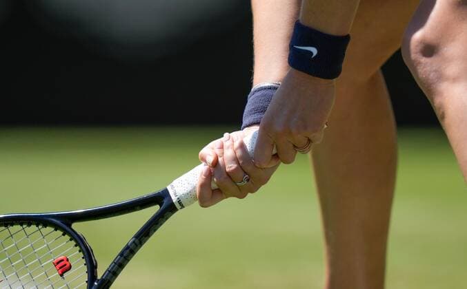 Mandatory Credit: Photo by Dave Shopland Shutterstock (12992814ax) Petra Kvitova (CZE) rings Rothesay International Eastbourne, Tennis, Devonshire Park, Eastbourne, UK - 22 Jun 2022 Rothesay International Eastbourne, Tennis, Devonshire Park, Eastbourne, UK - 22 Jun 2022  Copyright: xDavexShopland Shutterstockx 12992814ax