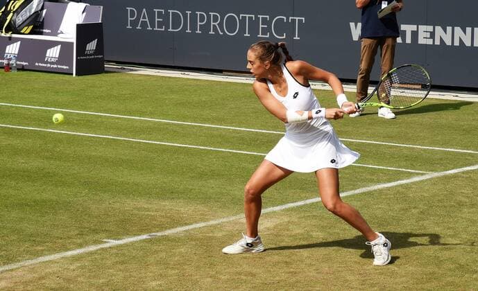 22 06 2022 Bad Homburg vor der Höhe, Kurpark, Tennis WTA 250 Bad Homburg Open Round of 16 Lucia Bronzetti vs Angelique Kerber picture shows Lucia Bronzetti emspor, DFL regulations prohibit any use of photographs as image sequences and or quasi video