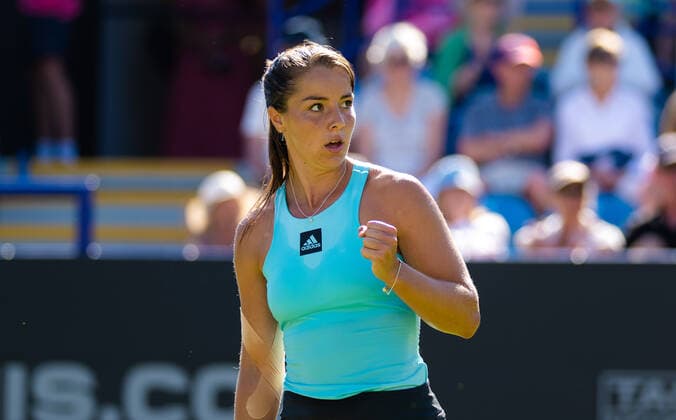 June 22, 2022, Eastbourne, GREAT BRITAIN: Jodie Burrage of Great Britain in action during the third round of the 2022 Rothesay International WTA, Tennis Damen 500 tennis tournament against Beatriz Haddad Maia of Brazil Eastbourne GREAT BRITAIN - ZUMAa181 20220622_zaa_a181_050 Copyright: xRobxPrangex