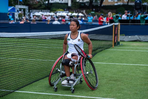 EASTBOURNE, ENGLAND - JUNE 23: Yui Kamiji of Japan plays against Abbie Breakwell of Great Britain on British Grass Court Wheelchair Tennis Tournament Quarter-final match at Day Six of Rothesay International Eastbourne at Devonshire Park on June 23, 2022 in Eastbourne, E Rothesay International Eastbourne - Day Six Copyright: xSebastianxFrejx