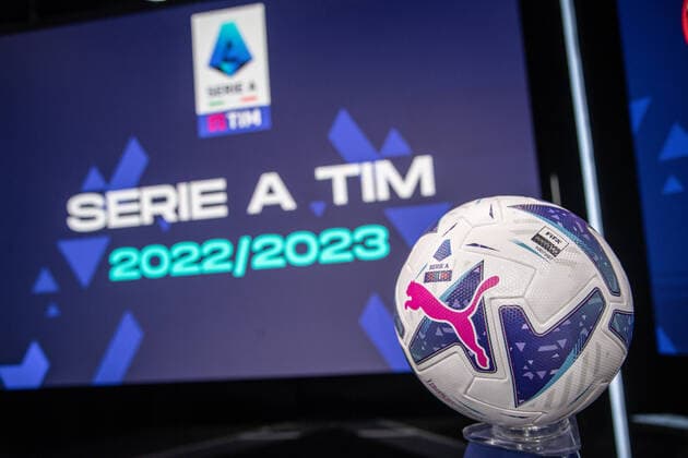Foto Claudio Furlan LaPresse 24 Giugno 2022 Milano (Italia) Presentazione Calendari campionato Lega Serie A 2022 - 2023Nella foto il pallone  Copyright: xClaudioxFurlan LaPressex