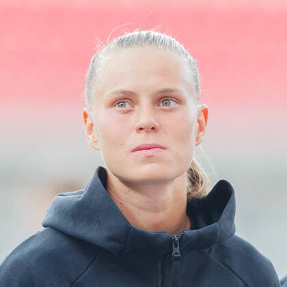 Klara Bühl GER, 19 portrait, single image, 24 06 2022, Erfurt Germany , football, women, international match, Germany Switzerland, DFB DFL REGULATIONS PROHIBIT ANY USE OF PHOTOGRAPHS AS IMAGE SEQUENCES AND OR QUASI VIDEO xprx