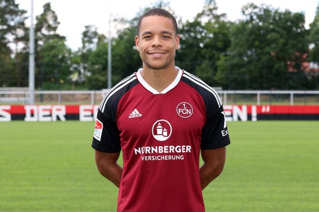23 06 2022 1 FC Nuremberg FCN club season 2022 2023 photo appointment portrait appointment press appointment presentation single photo portrait portrait headshot DaMa single photo single photo portrait portrait headshot Jan Gyamerah 28, 1 FC Nuremberg FCN