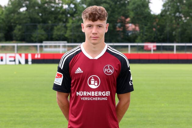 23 06 2022 1 FC Nuremberg FCN club season 2022 2023 photo appointment portrait appointment press appointment presentation single photo portrait portrait headshot DaMa single photo single photo portrait portrait headshot Niklas Jahn 37, 1 FC Nuremberg FCN