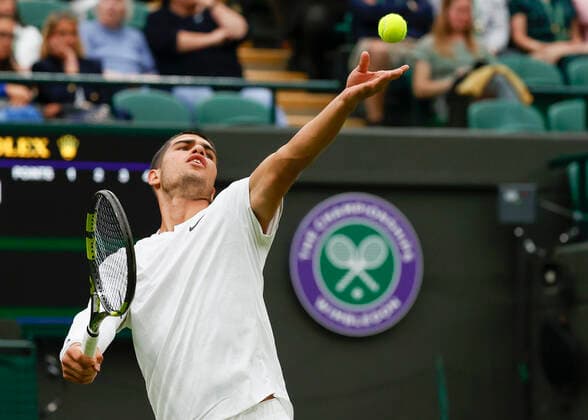 Carlos Alcaraz ESP Tennis Wimbledon 2022 Grand Slam ITF ATP WTA AELTC London Great Britain 27 June 2022 Copyright: xJuergenxHasenkopfx