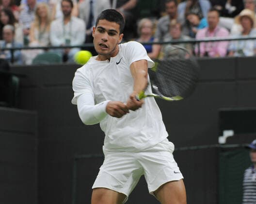 Tennis - 2022 Wimbledon Championships - Week One - Day One (Monday) - All England Lawn Tennis Club, Wimbledon - Monday 27th June 2022 Jan - Lennard Struff v Carlos Alcaraz Carlos Alcaraz of Spain 