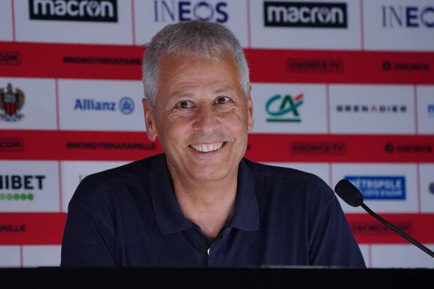 Lucien Favre (entraineur de l™OGC Nice) FOOTBALL : Lucien Favre nouvel entraineur de l™OGC Nice - ConfÃ rence de presse - Nice - 27 06 2022 NorbertScanella Panoramic 