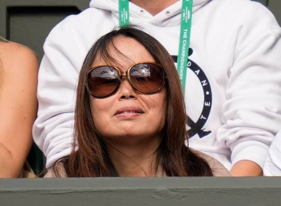 Mandatory Credit: Photo by Dave Shopland Shutterstock (13002015bj) Emma Raducanu s mother on Centre Court Wimbledon Tennis Championships, Day 1, The All England Lawn Tennis and Croquet Club, London, UK - 27 Jun 2022 Wimbledon Tennis Championships, Day 1, The All England Lawn Tennis and Croquet Club, London, UK - 27 Jun 2022  Copyright: xDavexShopland Shutterstockx 13002015bj
