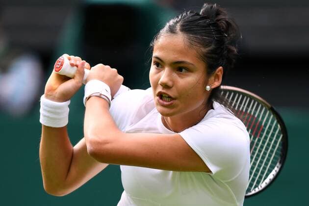 Mandatory Credit: Photo by James Veysey Shutterstock (13002284cj) Emma Raducanu during her first round match Wimbledon Tennis Championships, Day 2, The All England Lawn Tennis and Croquet Club, London, UK - 27 Jun 2022 Wimbledon Tennis Championships, Day 2, The All England Lawn Tennis and Croquet Club, London, UK - 27 Jun 2022  Copyright: xJamesxVeysey Shutterstockx 13002284cj